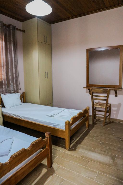 Hotel Elatofilito Athamanio エクステリア 写真