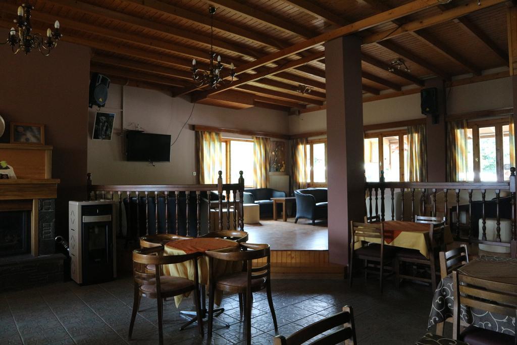 Hotel Elatofilito Athamanio エクステリア 写真